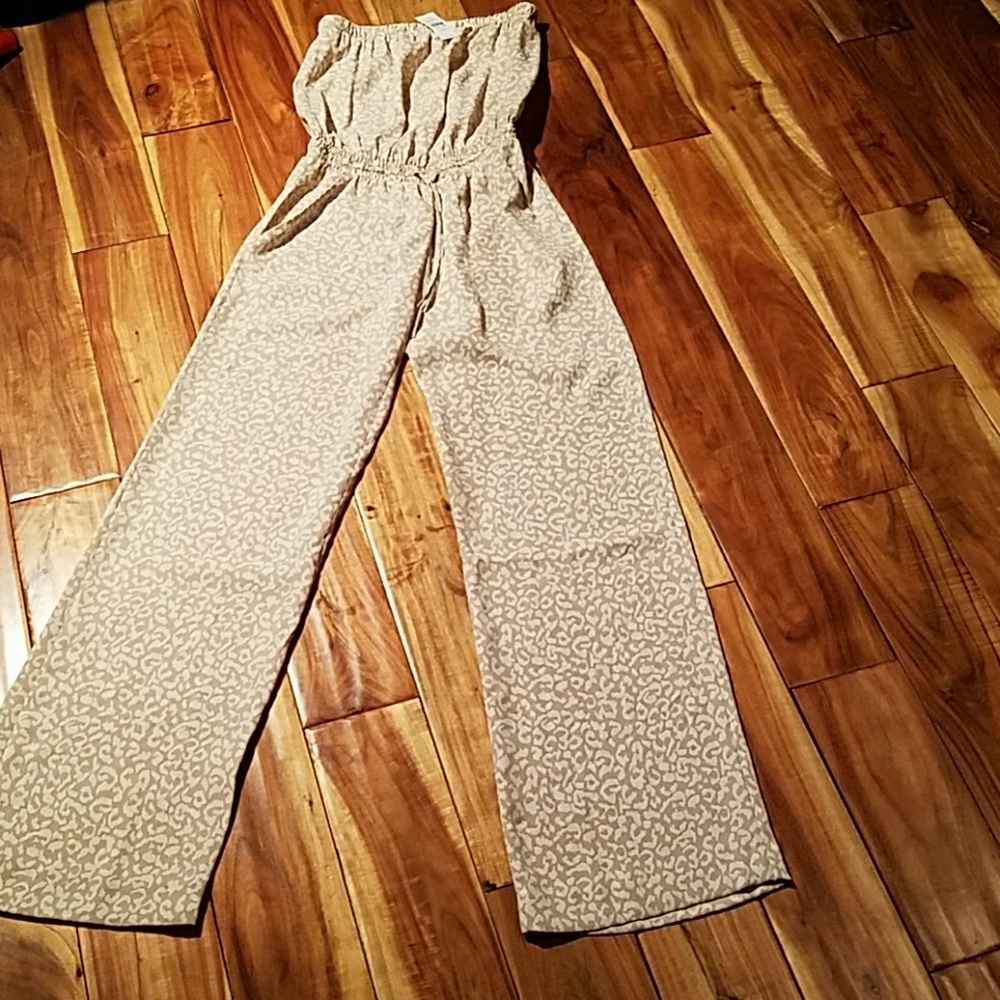 COPY - Loft Sleeveless jumpsuit